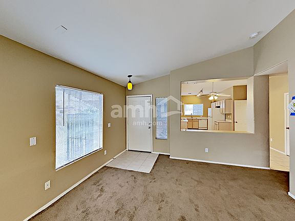 3rd image of 764 E Cantebria Dr