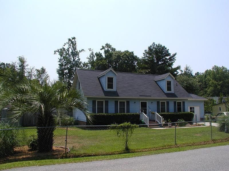 2nd image of 1959 Old Parsonage Rd