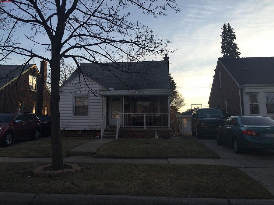 1st image of 4135 High St