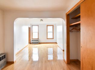 108 Berry St FL 3, Brooklyn, NY 11249