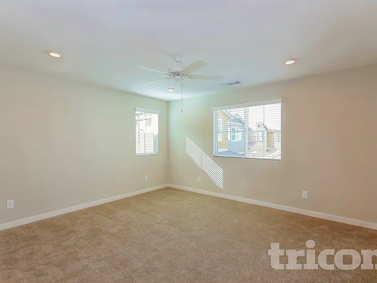 28231 Luther Dr — Photo 4
