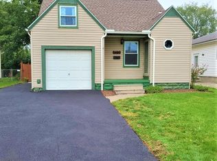 435 11th St, Elyria, OH 44035