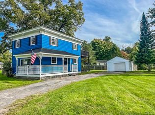 33 Elm St, Phoenix, NY 13135