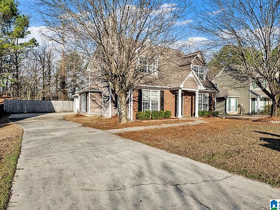 2nd image of 112 Brent Way