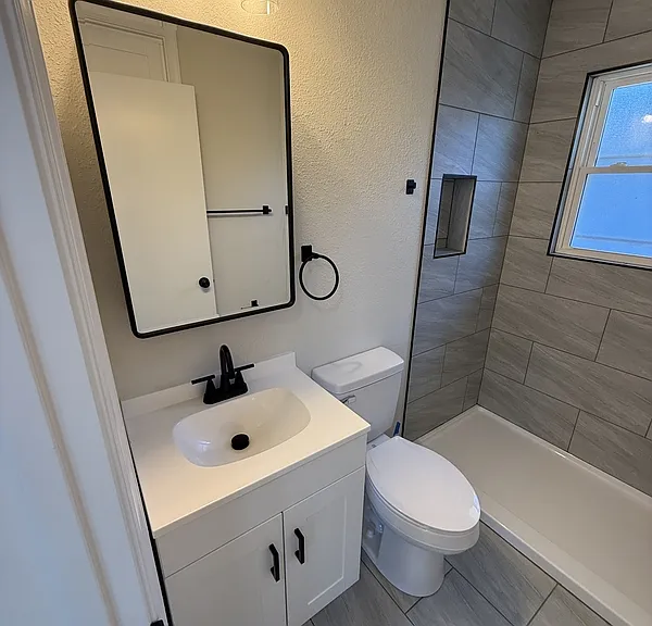201 E Ocean View Ave #3 — Photo 8