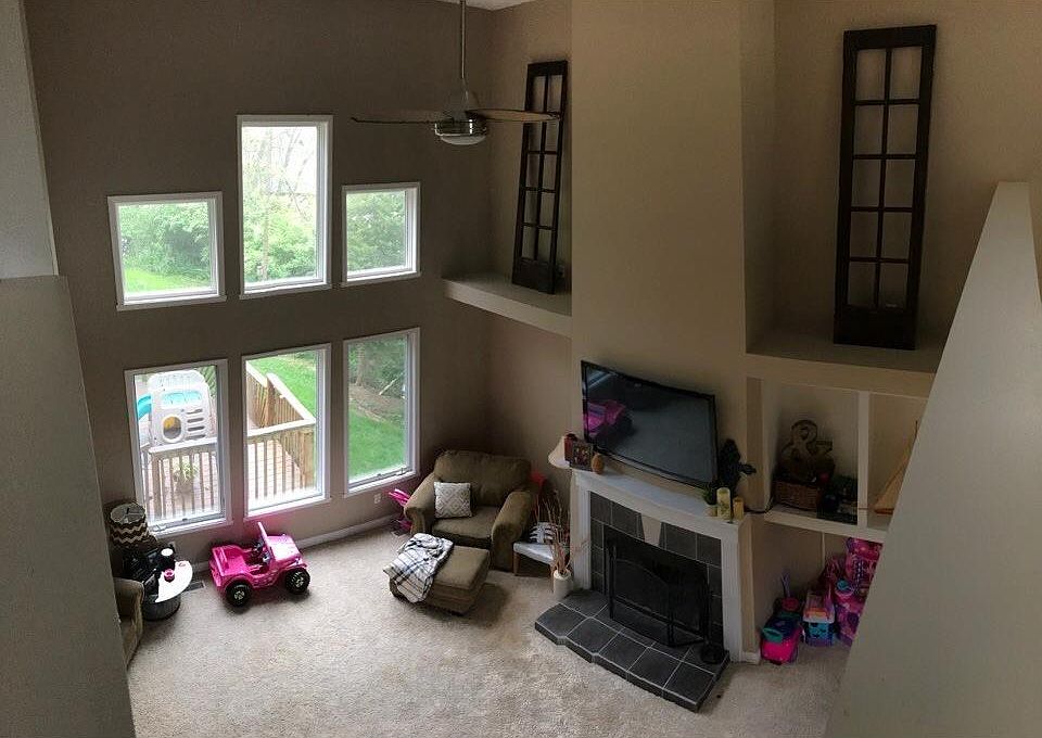2nd image of 706 Pleasant Point Cir