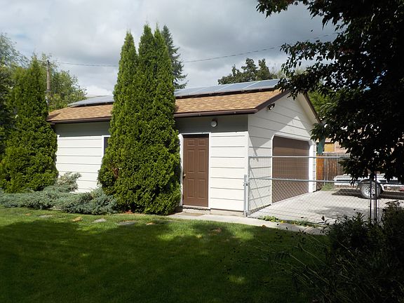 4th image of 2319 Woodland Ave