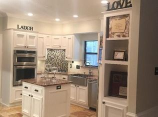 2806 Trail Lodge Dr, Humble, TX 77339