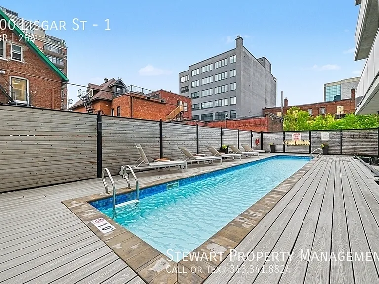 300 Lisgar St #1 — Photo 12