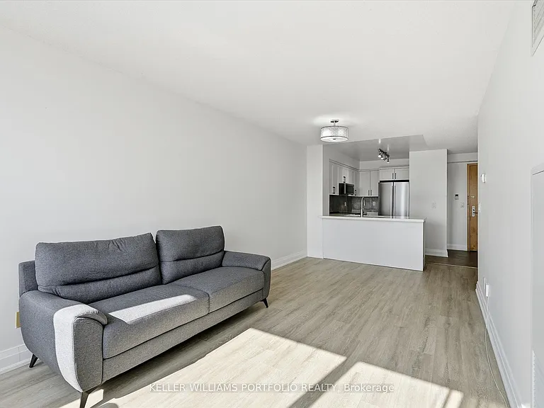 48 Suncrest Blvd #607 — Photo 17