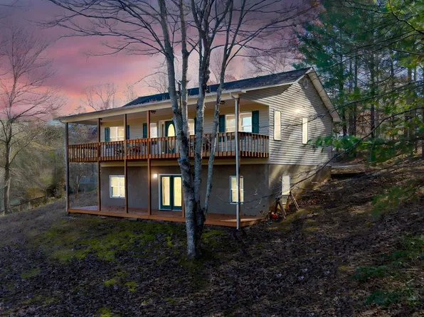 103 M And M Pl, Blairsville, GA 30512