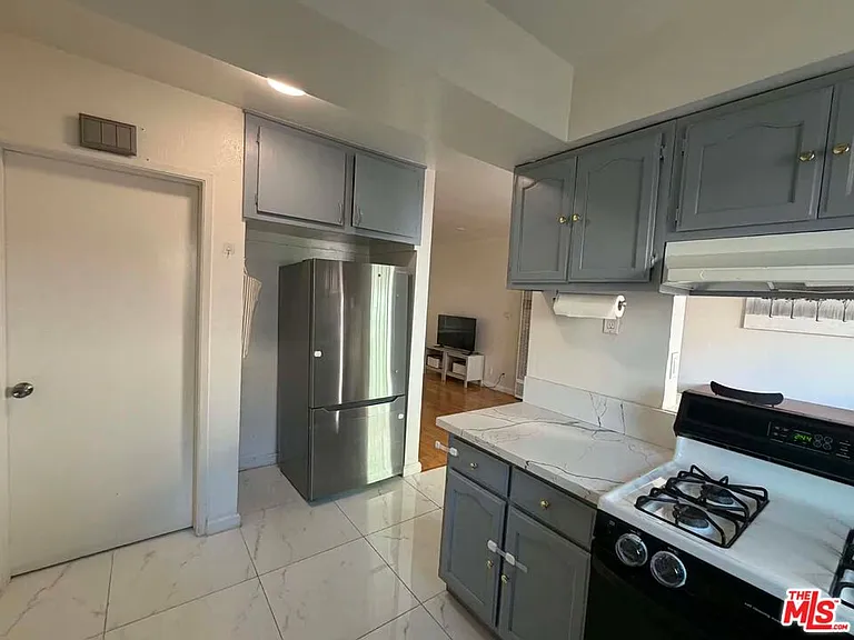 10760 Woodbine St #1A — Photo 1