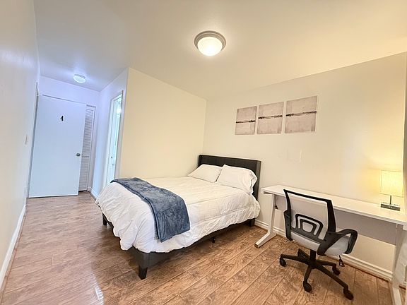 4th image of 20127 Donway Dr #4