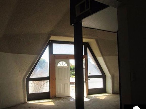 2nd image of 30445 Las Flores Way