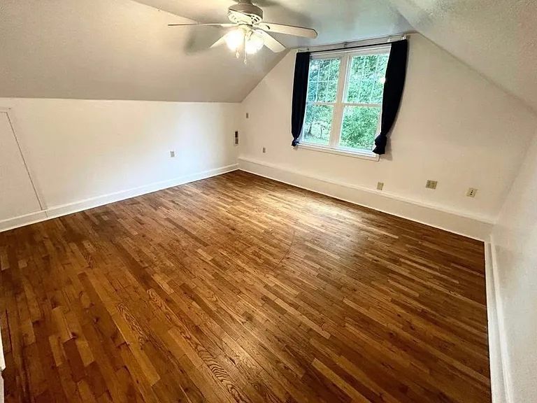 1855 Merrimac Rd — Photo 14