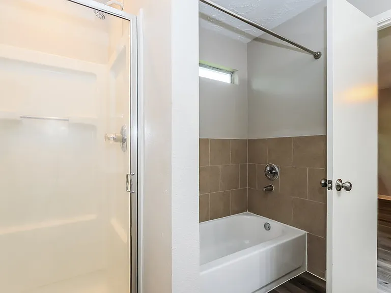 10247 Country Squire Blvd #1 — Photo 11