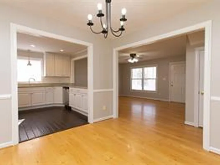 2911 Richard Pace S — Photo 37