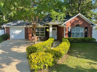 109 Cherry Cir, Daphne, AL 36526