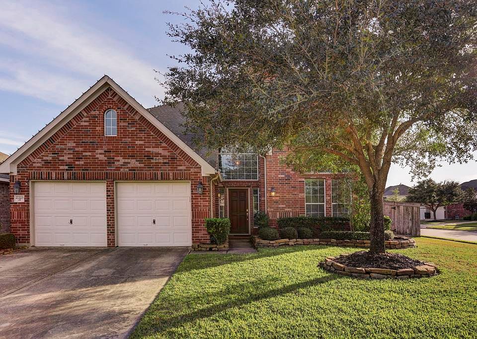 1st image of 27223 Camden Glen Ln