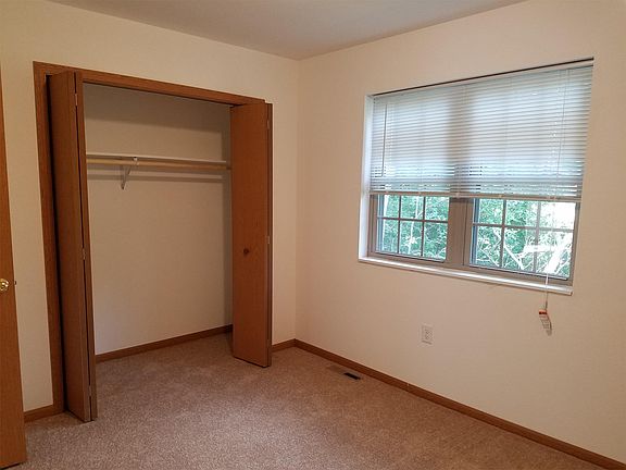 3rd image of 245 W Lawton St