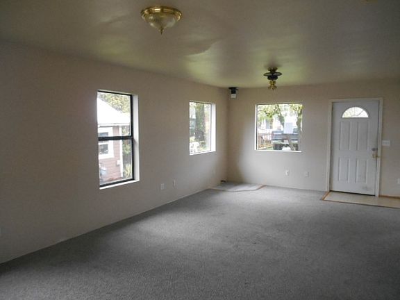 2nd image of 45511 SE 141st St