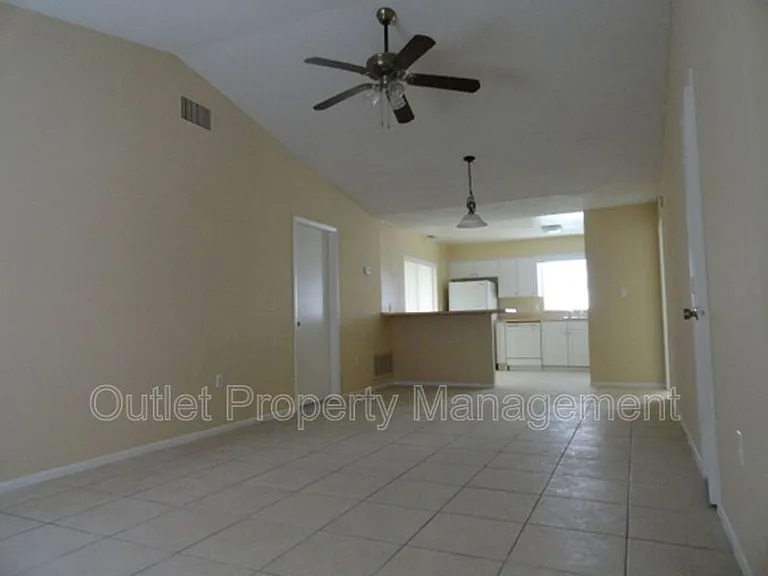 7526 University Garden Dr — Photo 6