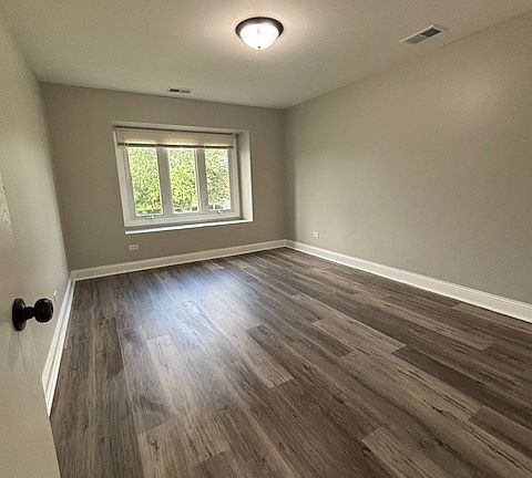 2nd image of 1032 Camellia Dr #3