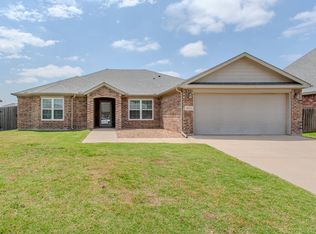 3816 Scarlet Ln, Enid, OK 73703