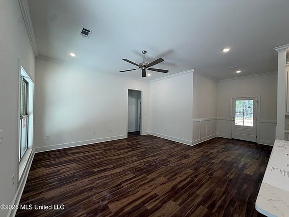 3rd image of 241 Smith Dr