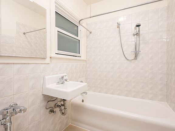 5th image of 1379 10th Ave APT 5
