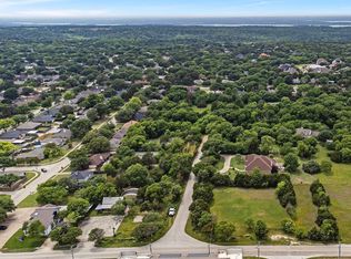 813 Straus Rd, Cedar Hill, TX 75104