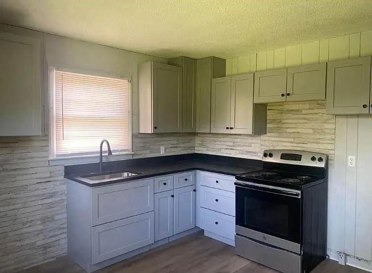 2 bed, 850 sqft, $1,250 — Photo 2