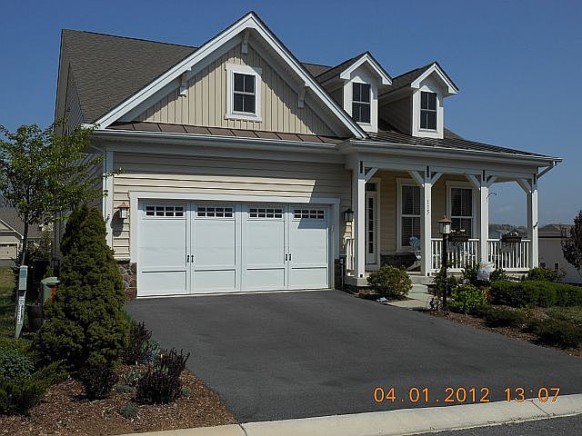 115 Grebe Dr