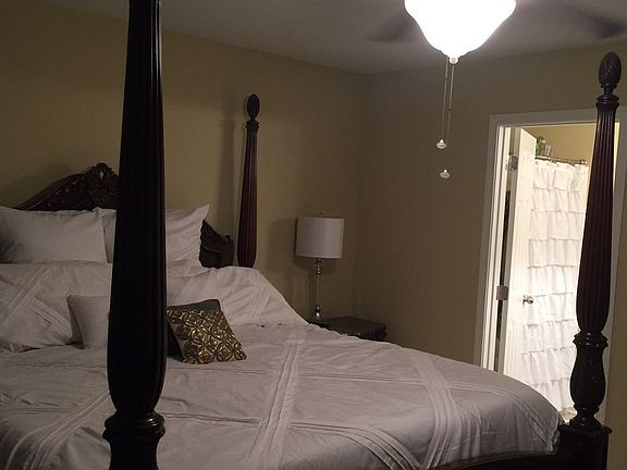 4th image of 1330 Russell Springs Dr