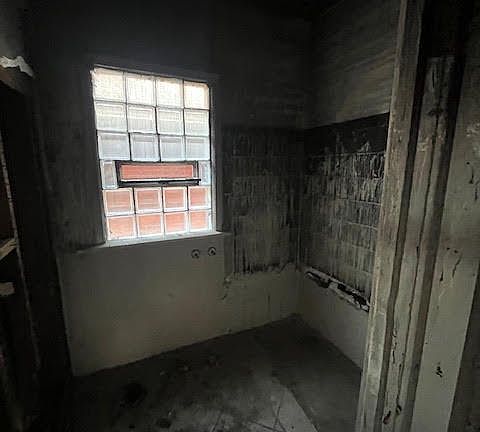 4th image of 4340 Connecticut St