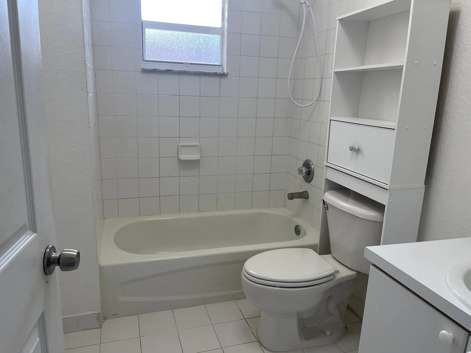 3 bed, 1240 sqft, $2,800 — Photo 4