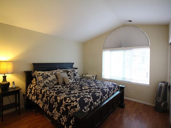 5th image of 6975 Rodling Dr Unit F
