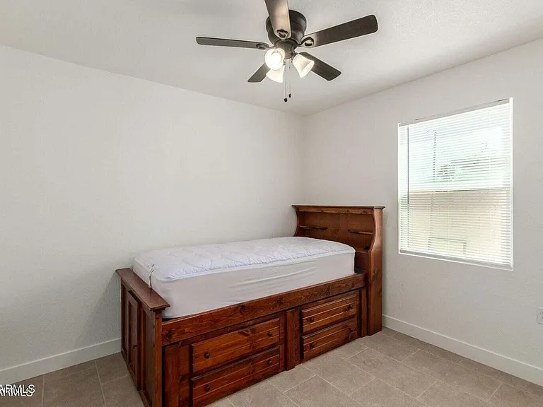 1408 E Orange St #2 — Photo 25