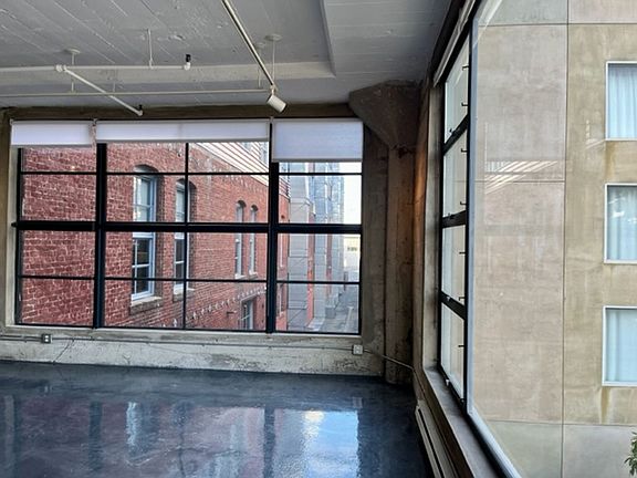 3rd image of 601 4th St Unit 208