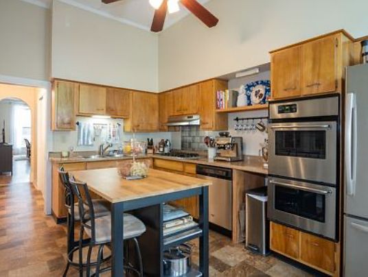 4th image of 2119 N Cleveland Ave #1