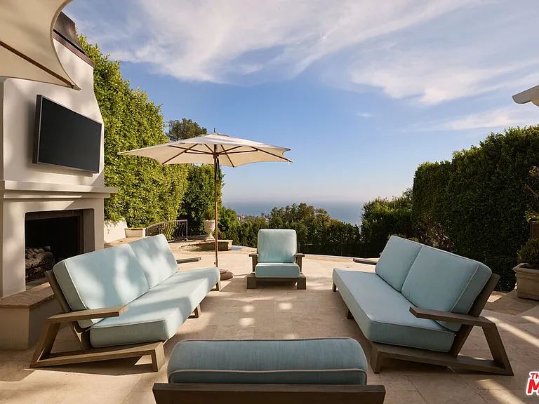 541 Paseo Miramar — Photo 7