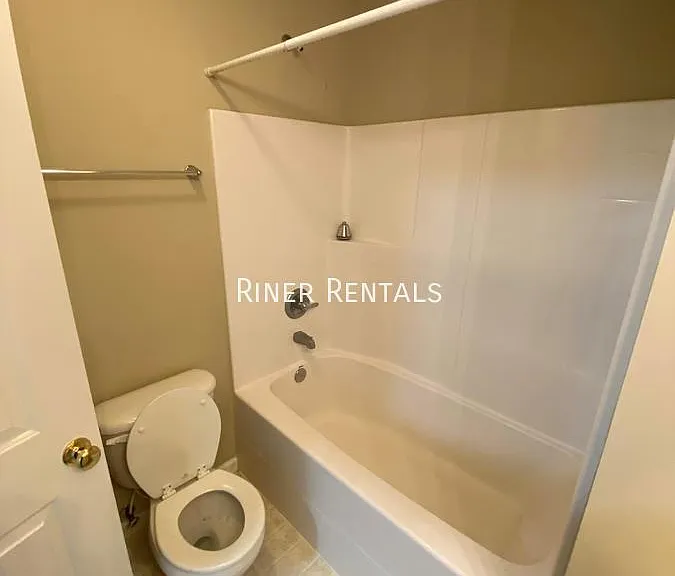 1411 Natural Spring Ln — Photo 17