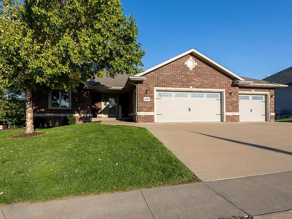 2266 Antler Ridge Dr, Dubuque, IA 52002 Zillow