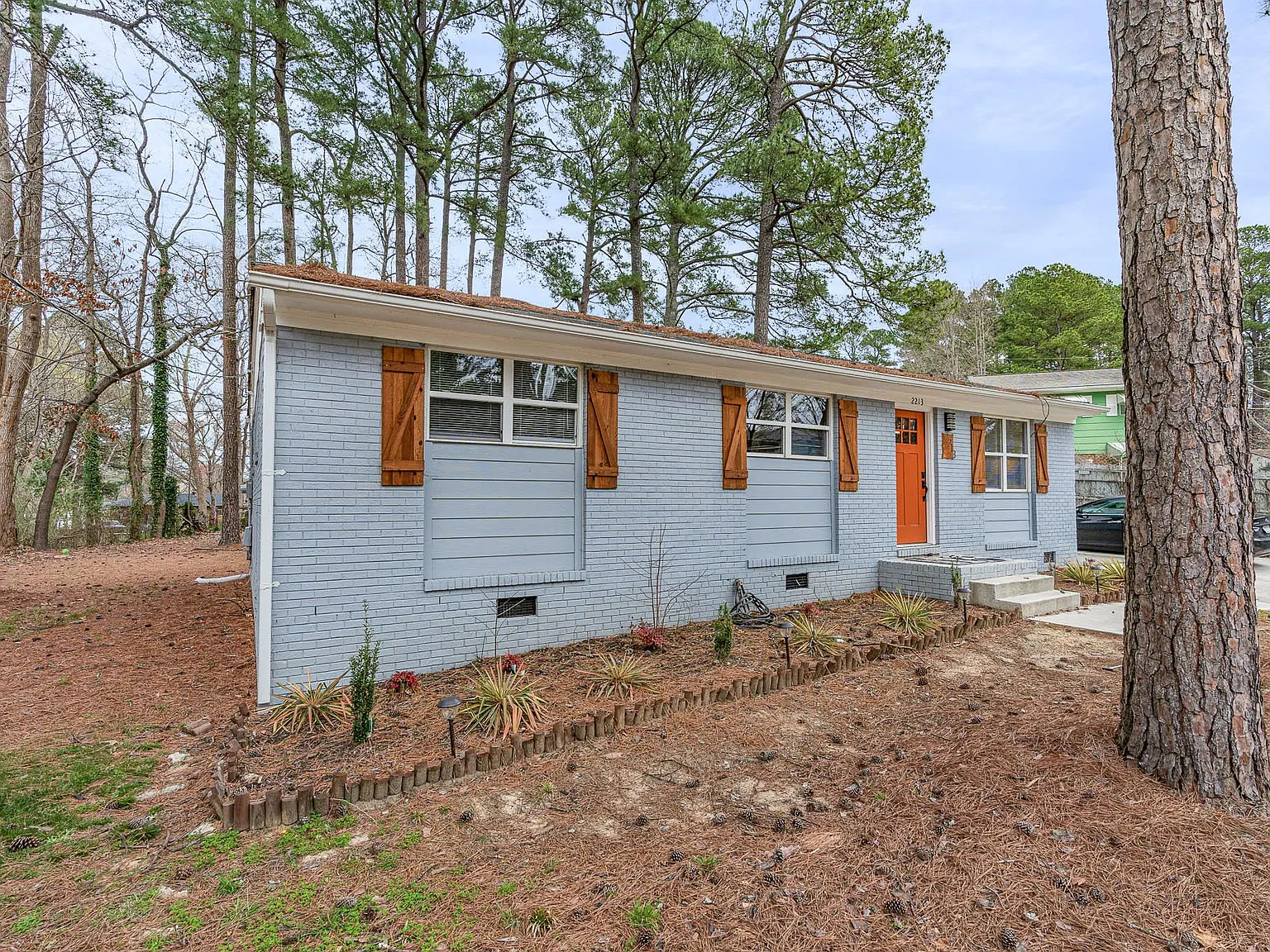 3 bed, 1134 sqft, $1,695 — Photo 2