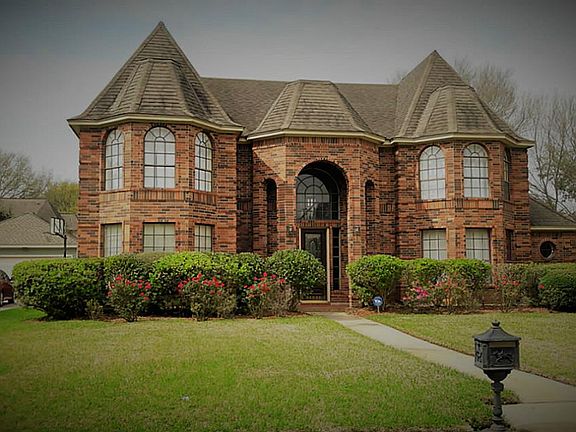 2nd image of 15214 Dawn Meadows Dr