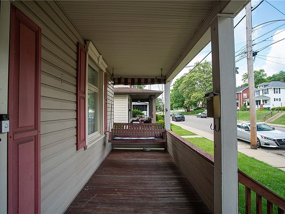 2nd image of 375 5th St