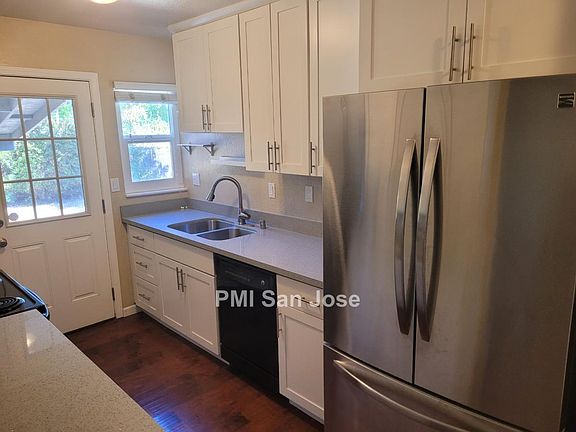 2nd image of 2994 Leigh Ave