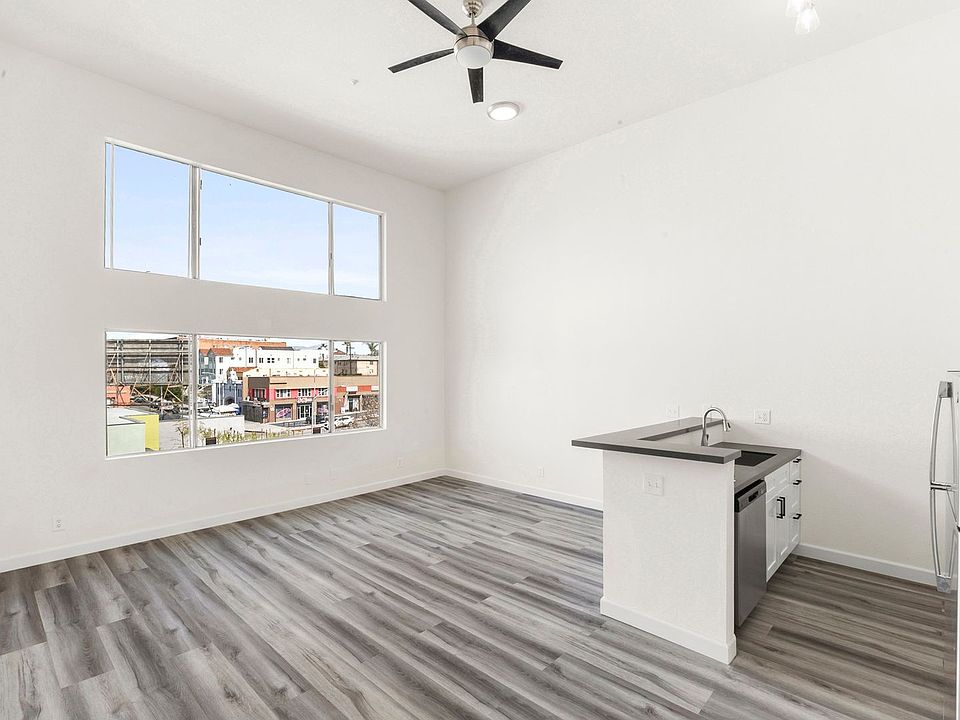 1st image of 321 S Berendo St APT 302
