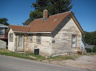 815 Walsh Ave, Lead, SD 57754