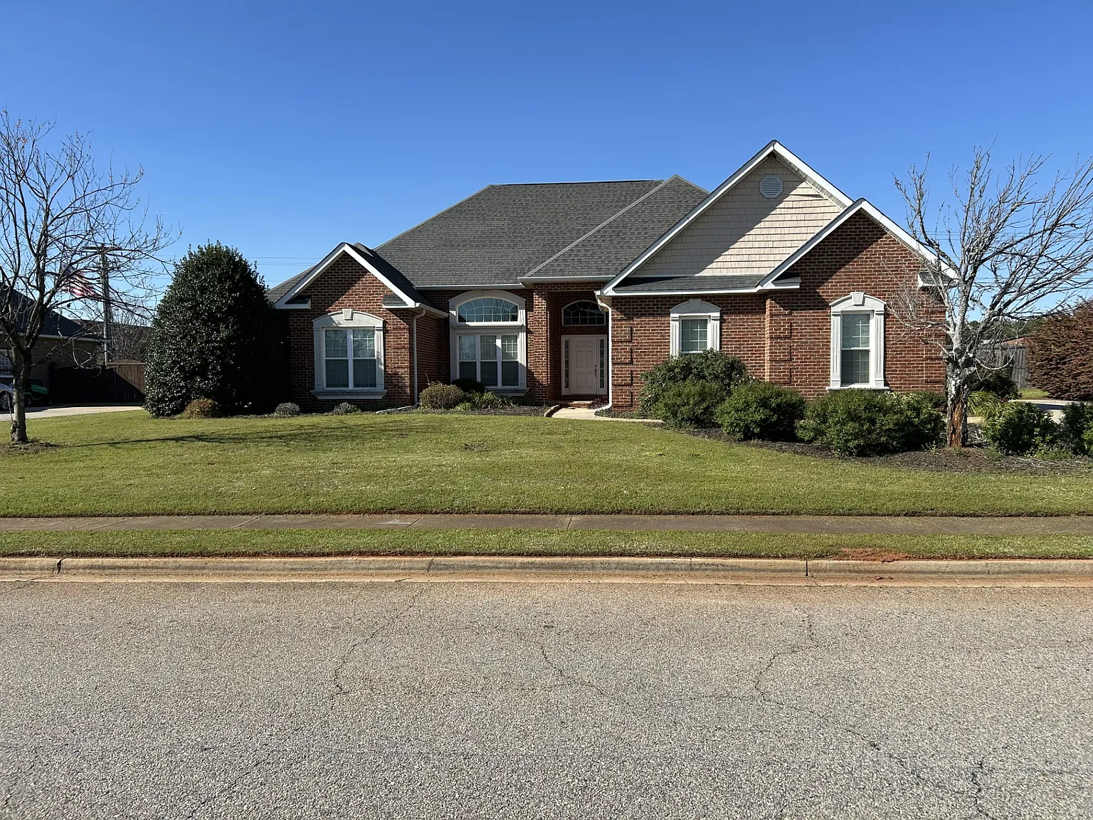 103 Flora Cir photo 1